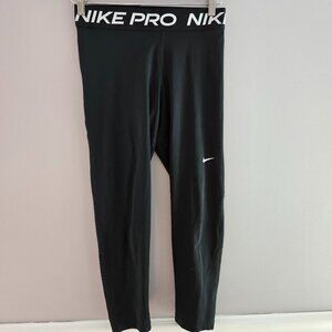 Nike Pro leggings